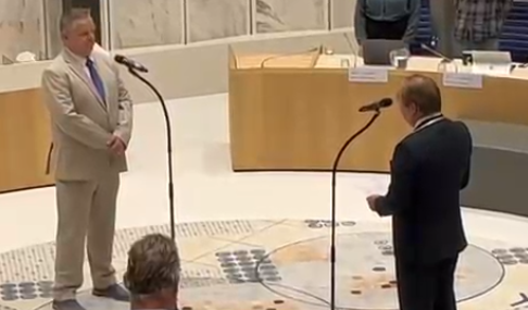 Kort fragment: Installatie gemeenteraad van Lex Ruyssenaars